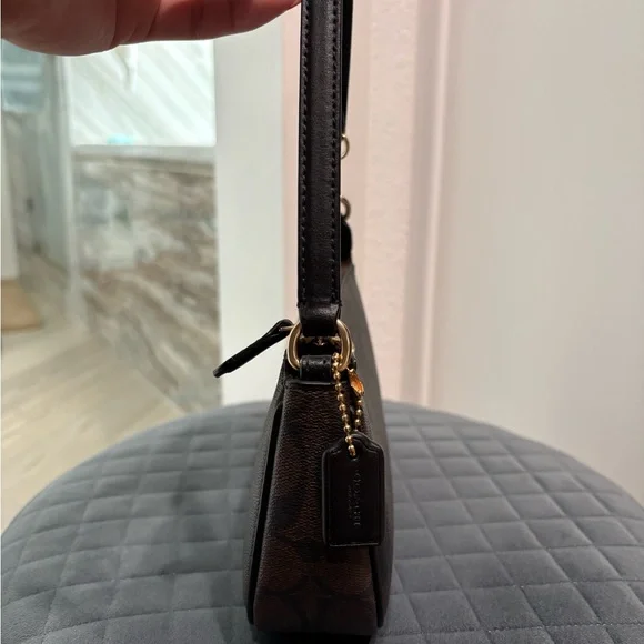 Coach Nolita 19 in Signature Canvas - Picture 5 of 12